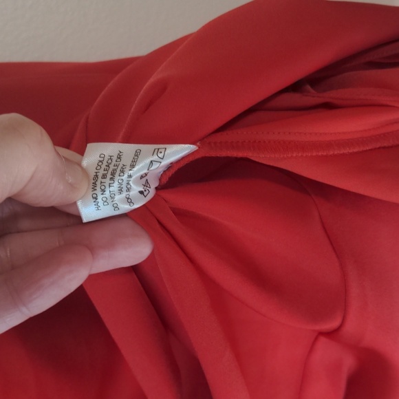 Lovers + Friends Kendall One Shoulder Blouse NWT XS - Picture 7 of 9